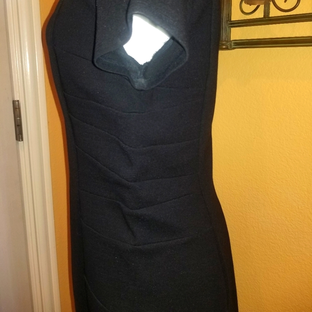Ann Taylor Dress - Picture 2 of 9
